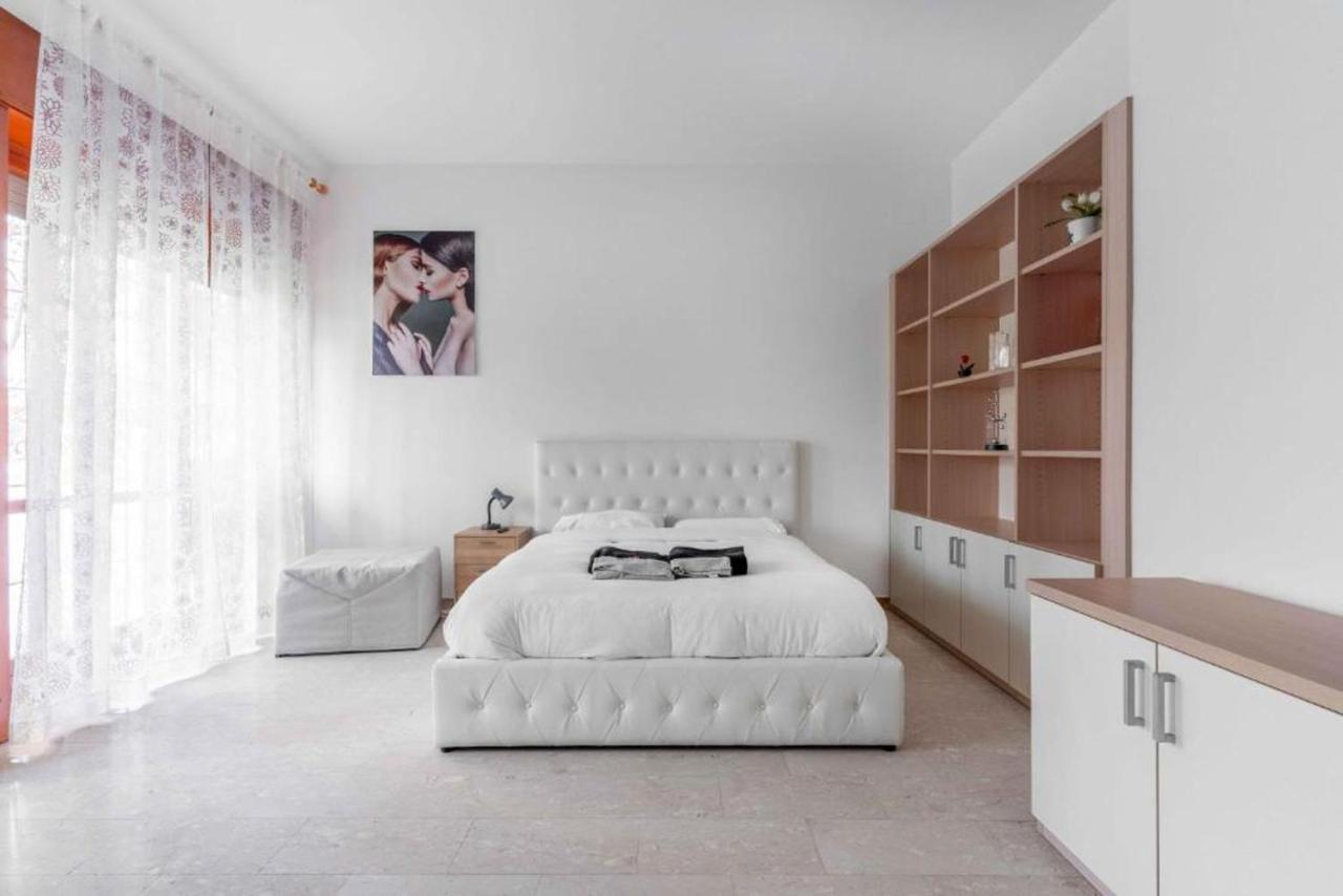 Moncler House Navigli Apartment Milano Exterior foto